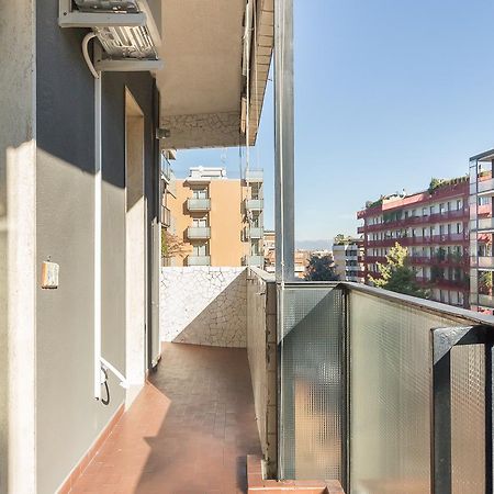 Alessia'S Flat- Sondrio M3 Apartment Милано Екстериор снимка