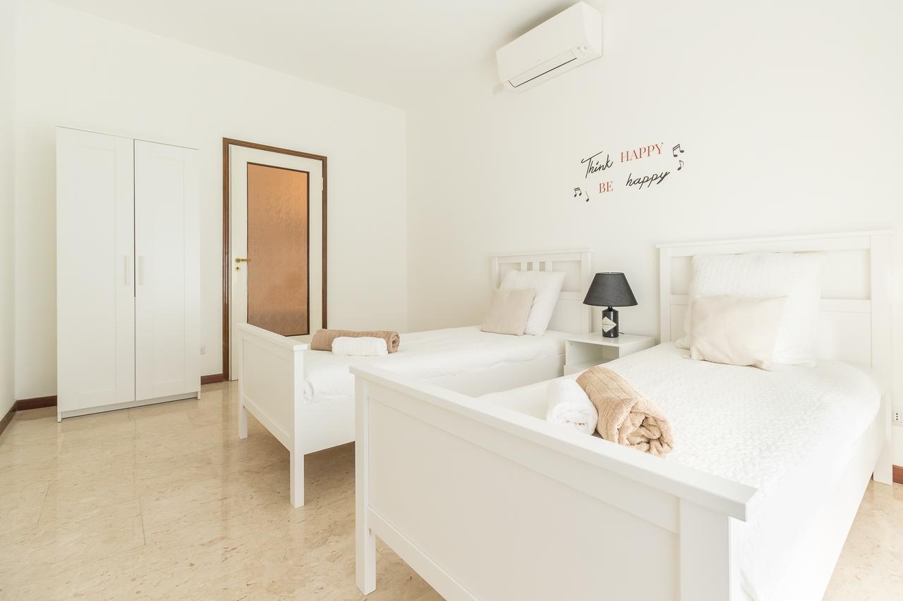 Alessia'S Flat- Sondrio M3 Apartment Милано Екстериор снимка