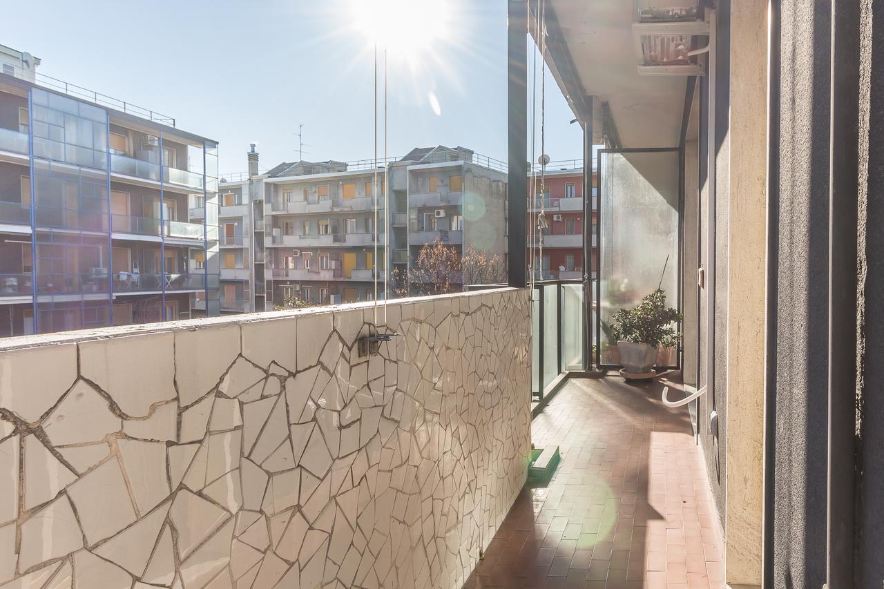 Alessia'S Flat- Sondrio M3 Apartment Милано Екстериор снимка